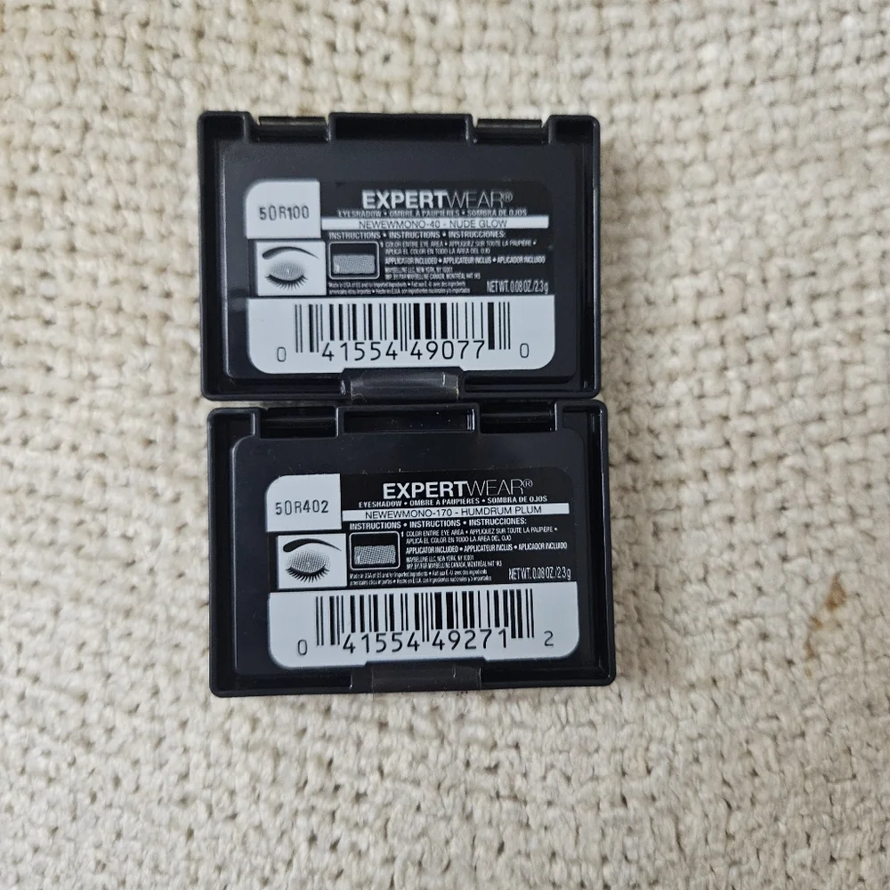 MAYBELLINE  eye shadow bundle. (2) ***NEW